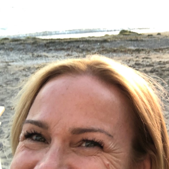 Meet your Posher, Kathy - Picture 1 of 1